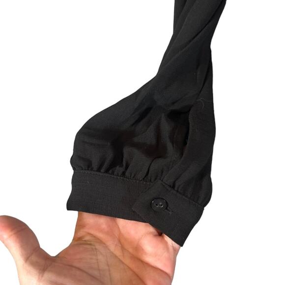 MNG by Mango Black Tie Knot Front Long Sleeve V-Neck Blouse Women Sz 8 - Picture 3 of 7